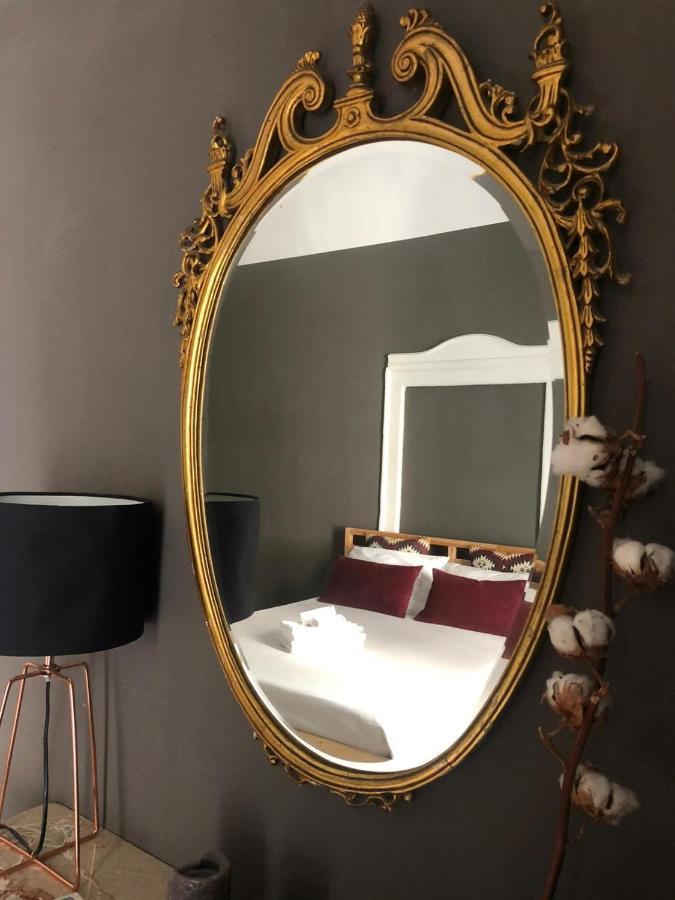 Qasr Home Beautiful Apartment In Palermo Exteriör bild