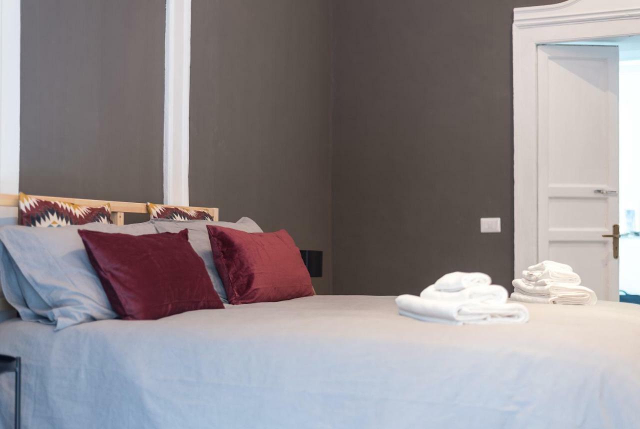 Qasr Home Beautiful Apartment In Palermo Exteriör bild